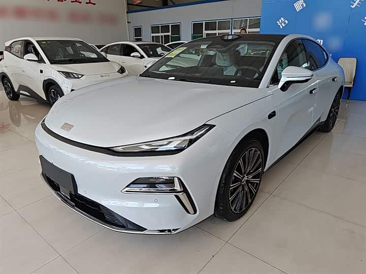 Geely Galaxy Starshine 8 EM-i, 2026 — купить в Брянске под ключ