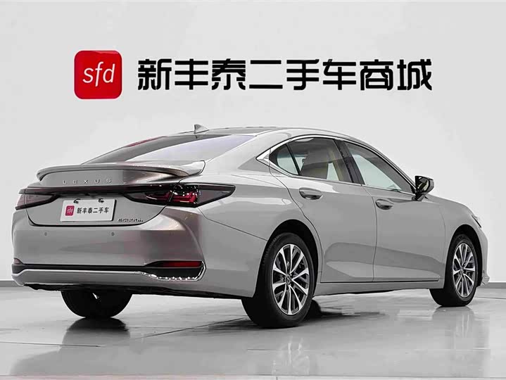 Lexus ES, 2025 — фото 5 из 9