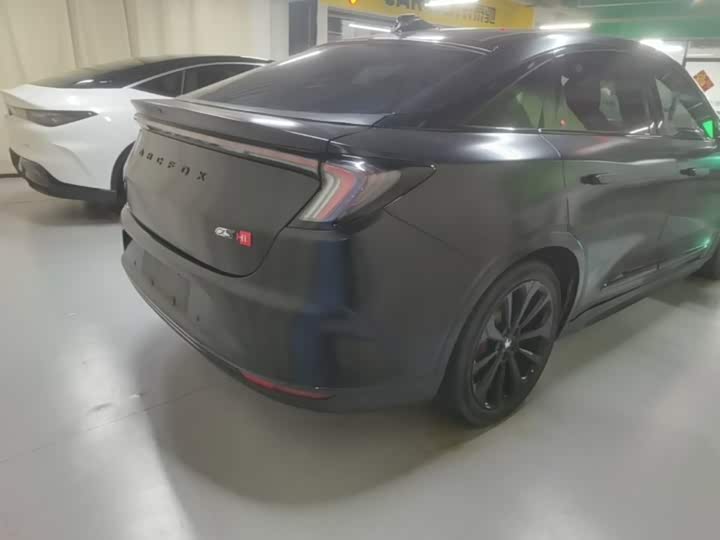 BAIC Arcfox Alpha S, 2023 — фото 7 из 9