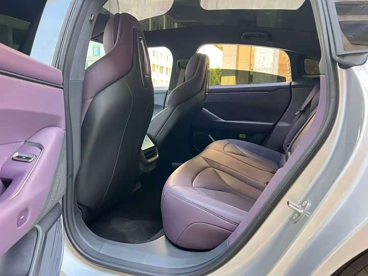 XPeng P7, 2025 — фото 5 из 9