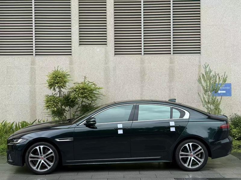 Jaguar XE L, 2022 — фото 3 из 10