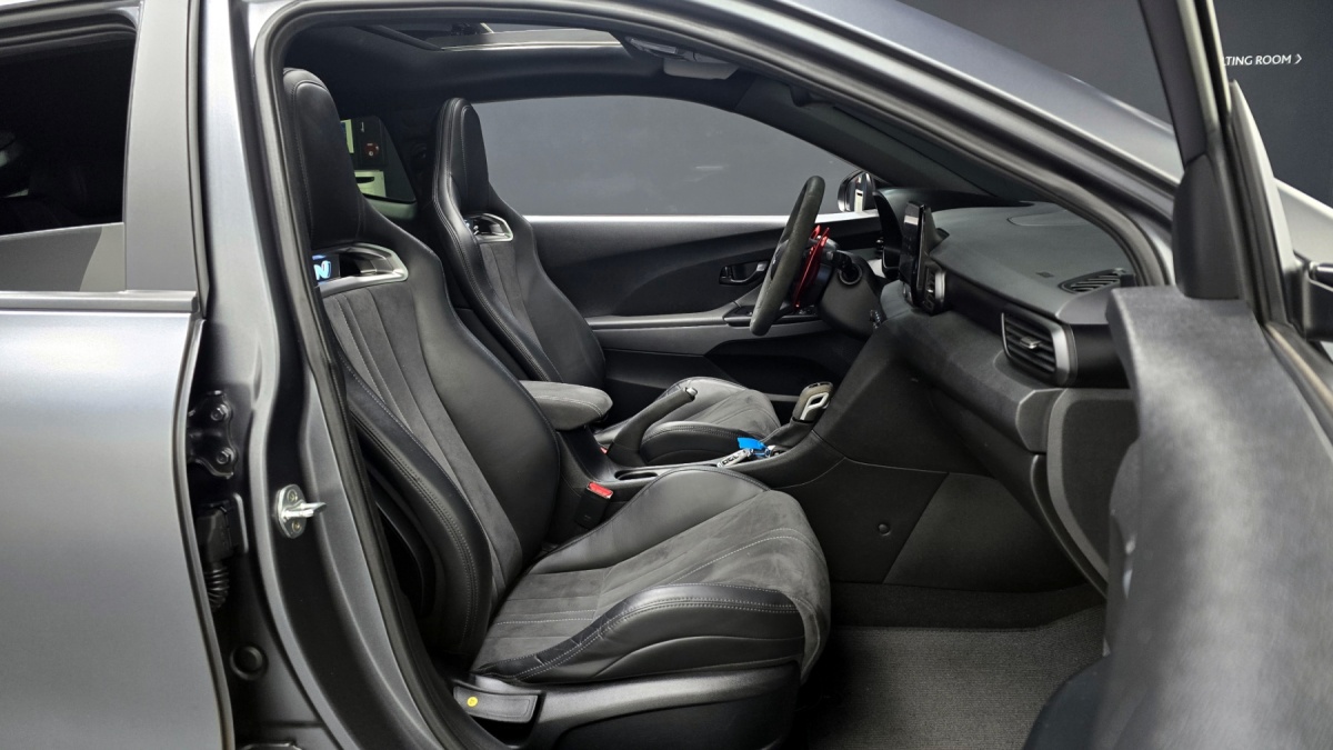 Hyundai Veloster, 2022 — фото 9 из 12