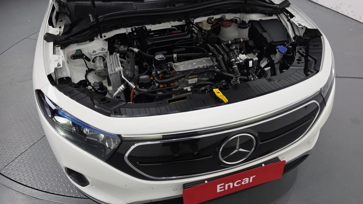 Mercedes-Benz EQA, 2023 — фото 6 из 12