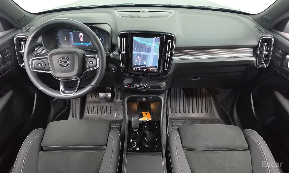Volvo XC40, 2025 — фото 7 из 12