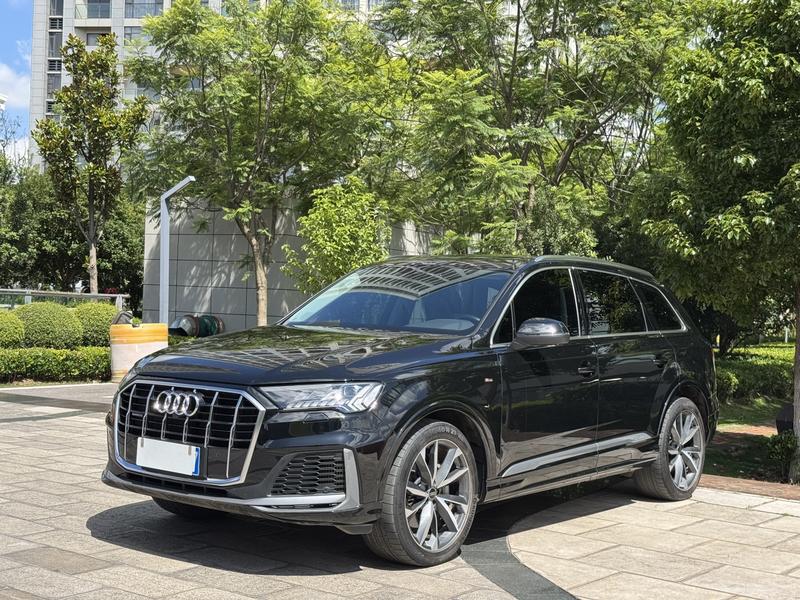 Audi Q7, 2023 — купить в Перми под ключ