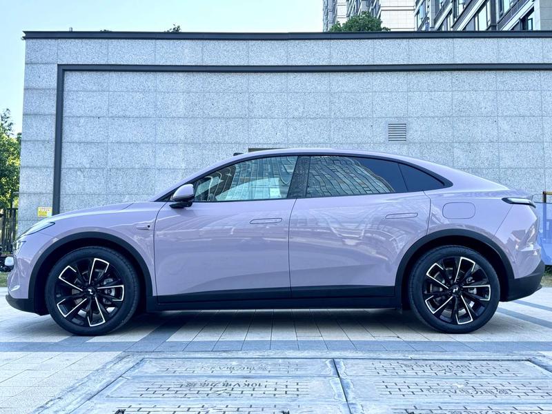 Nio Onvo L60, 2025 — фото 3 из 10