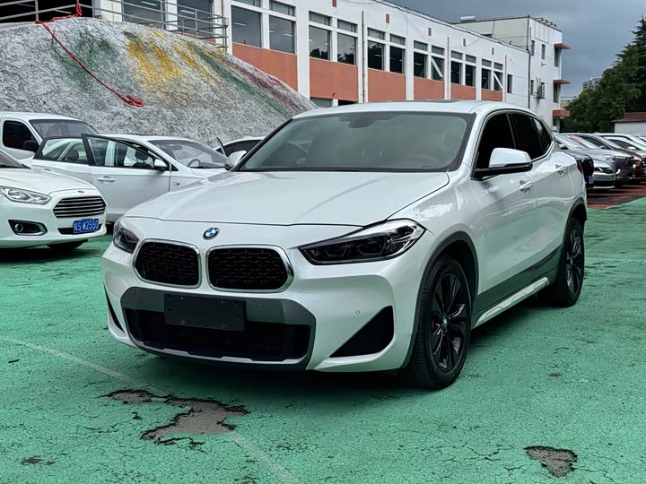 BMW X2, 2023 — фото 2 из 9