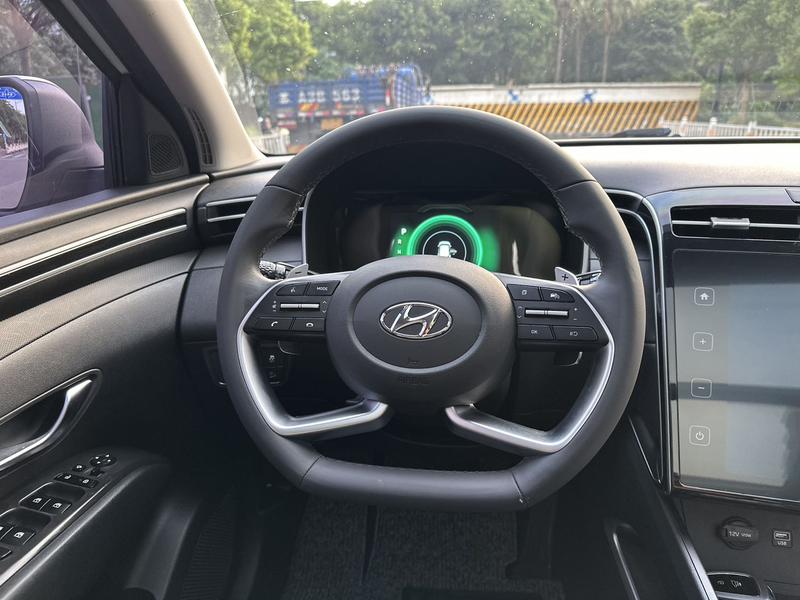 Hyundai Tucson L, 2022 — фото 11 из 12