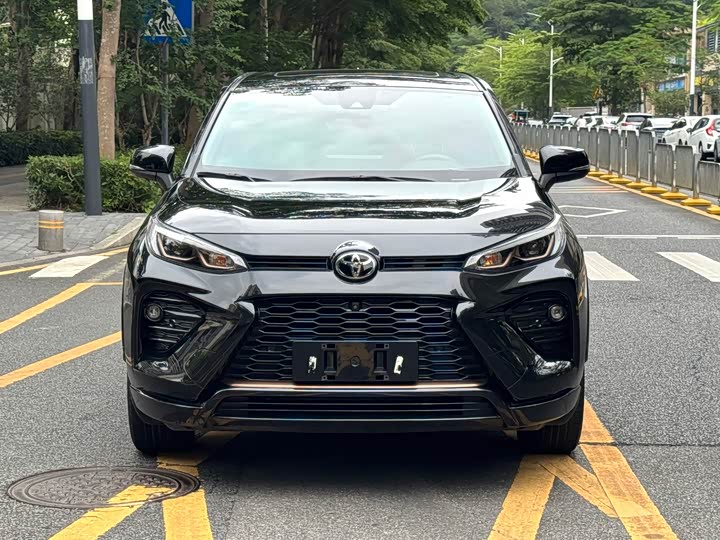 Toyota Wildlander, 2022 — фото 2 из 9
