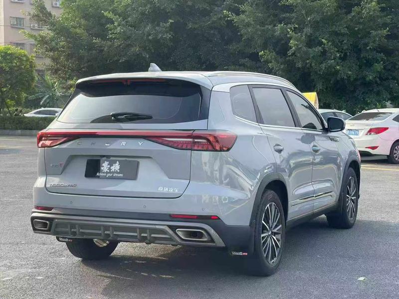 Chery Tiggo 8 Pro, 2023 — фото 6 из 10