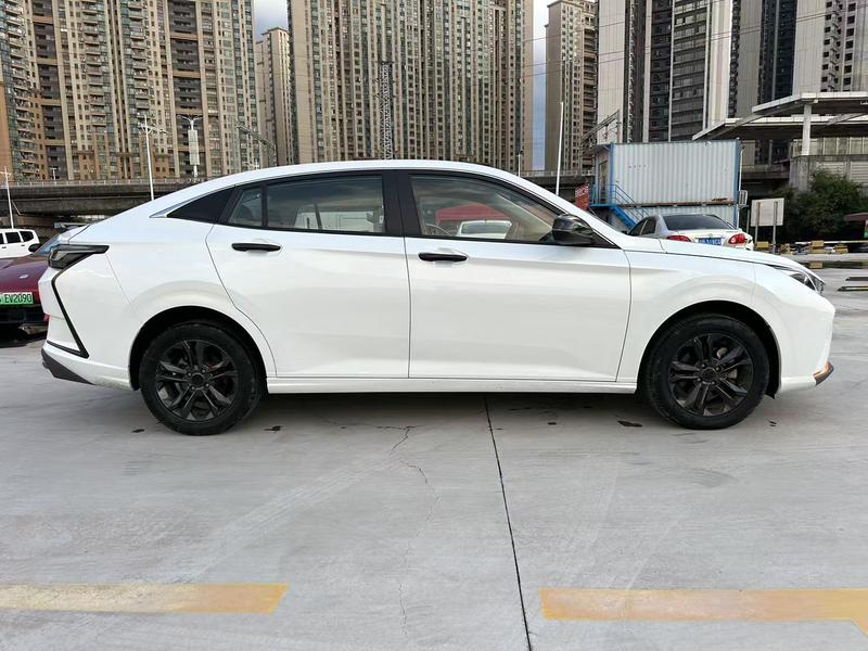 Dongfeng Aeolus Yixuan, 2022 — фото 8 из 12