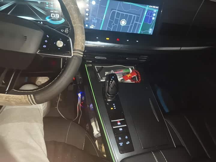 Roewe RX5 Max, 2022 — фото 6 из 9