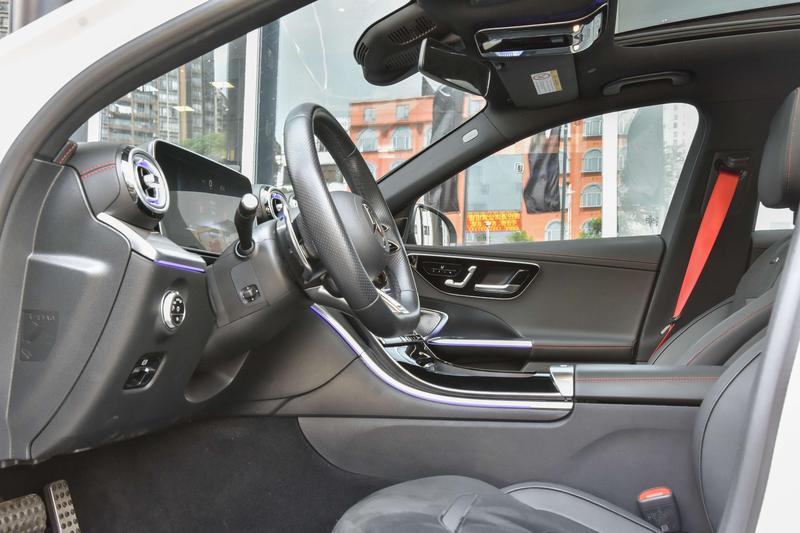 Mercedes-Benz C-Class AMG, 2025 — фото 9 из 12
