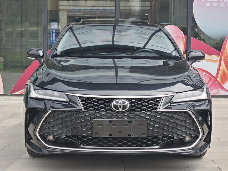 Toyota Avalon, 2022 — фото 2 из 12