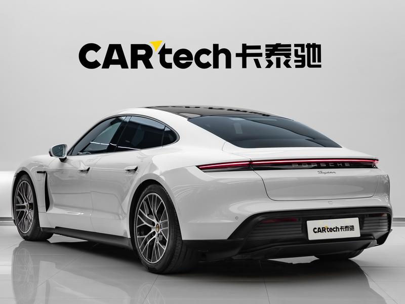 Porsche Taycan, 2023 — фото 5 из 12