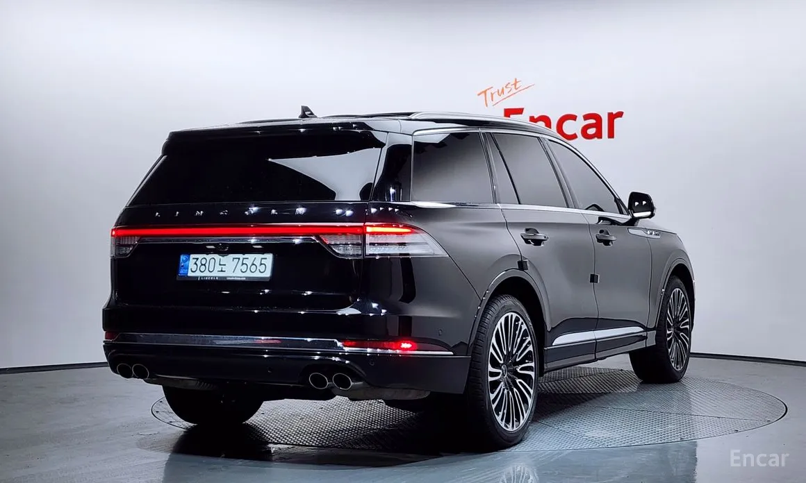 Lincoln Aviator, 2022 — фото 2 из 12