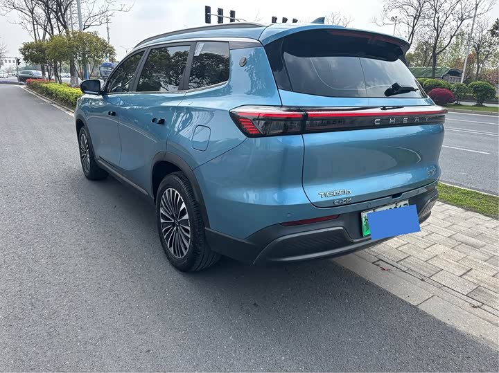 Chery Tiggo 8 Plus C-DM, 2024 — фото 5 из 9