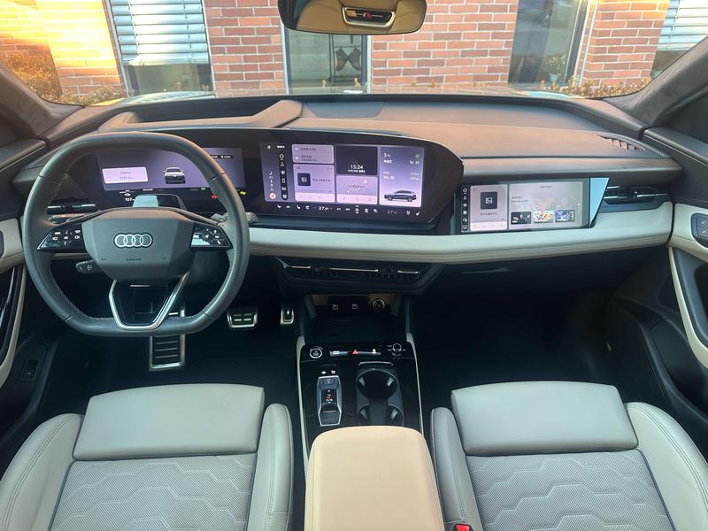 Audi Q6L e-tron, 2025 — фото 9 из 12