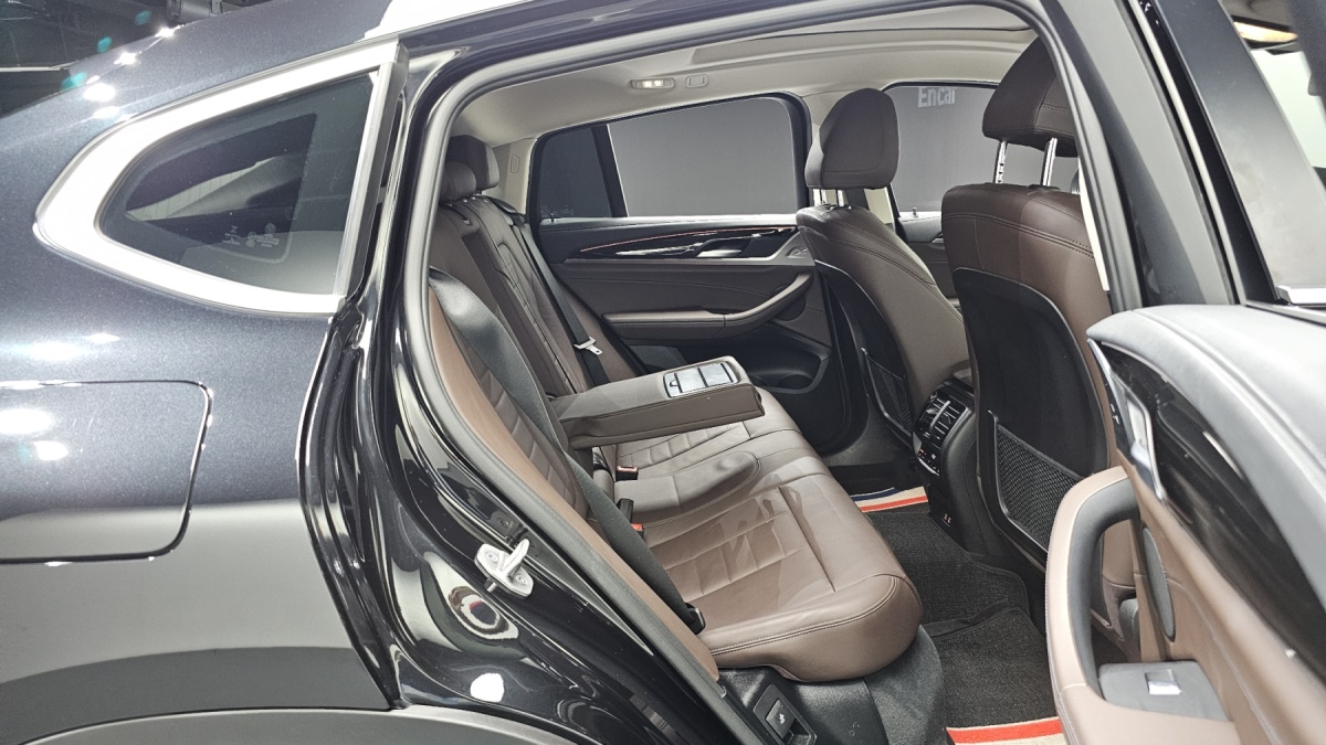 BMW X4, 2022 — фото 11 из 12