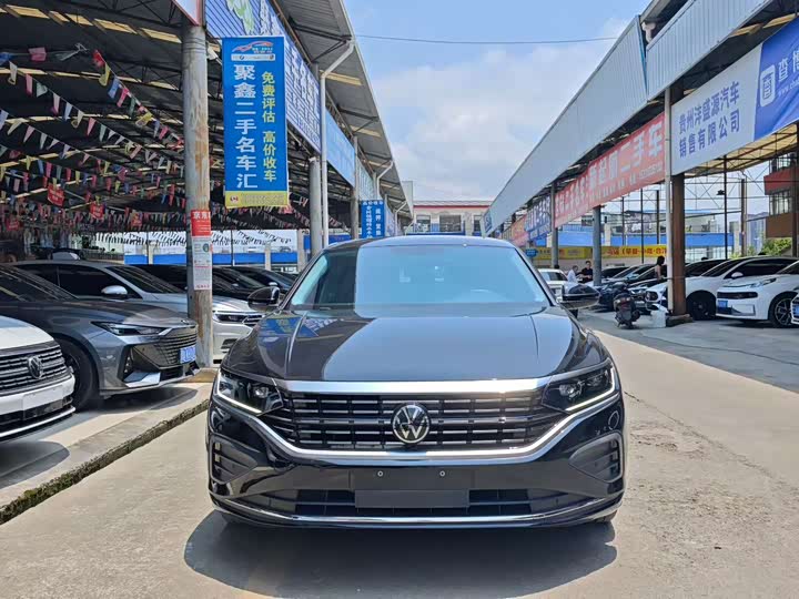 Volkswagen Passat, 2024 — фото 2 из 9