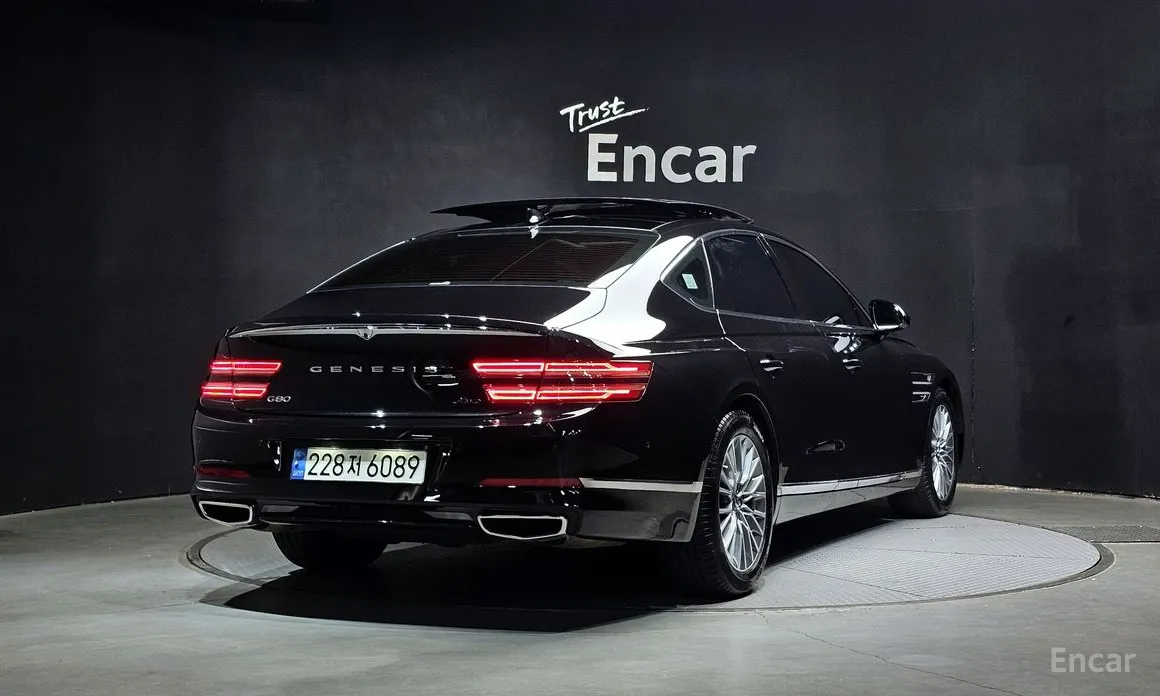 Genesis G80, 2022 — фото 2 из 12