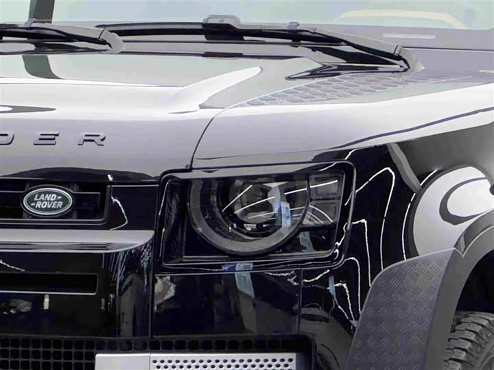 Land Rover Defender, 2024 — фото 3 из 9