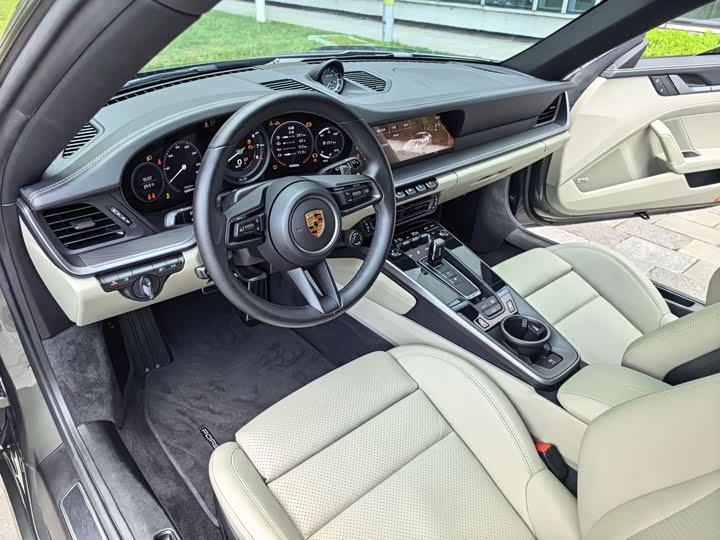 Porsche 911, 2023 — фото 9 из 9