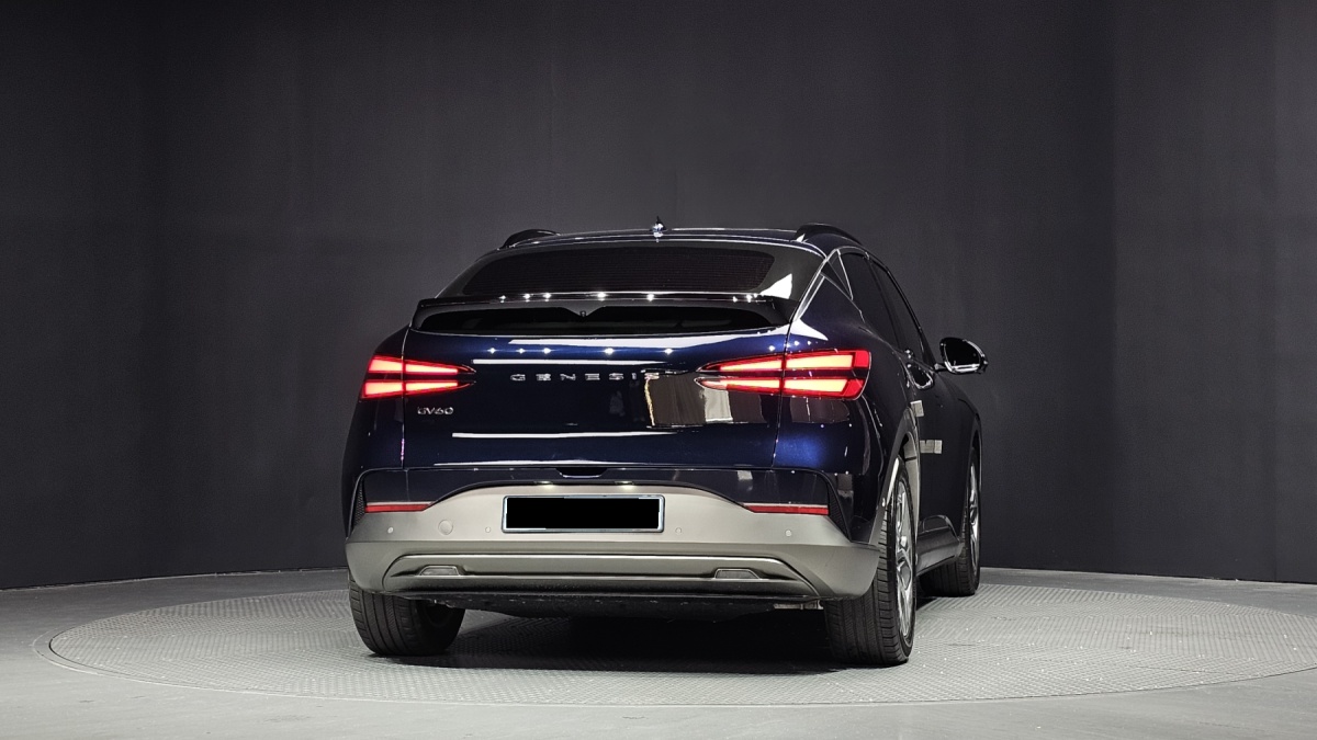 Genesis GV60, 2023 — фото 4 из 12
