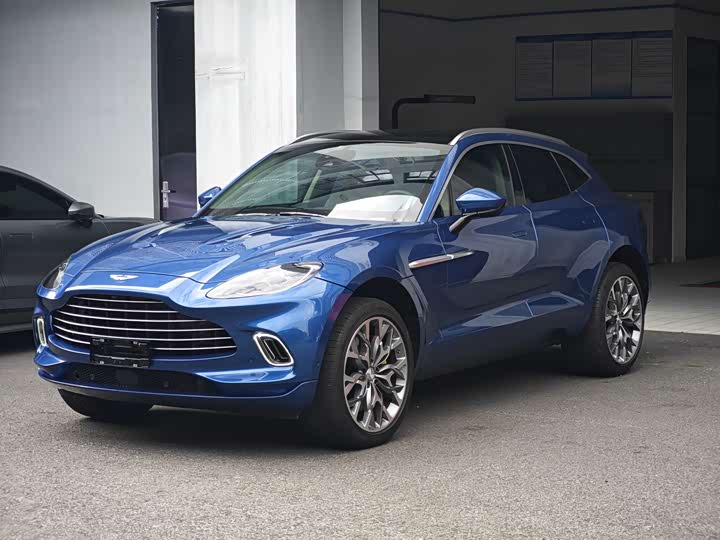 Aston Martin DBX, 2025 — купить в Уфе под ключ