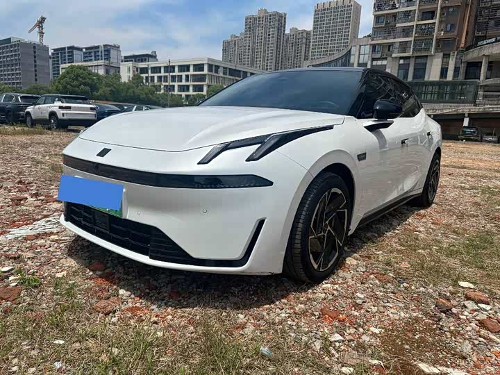 Lynk & Co 07 EM-P Hybrid, 2024 — купить в Санкт-Петербурге под ключ