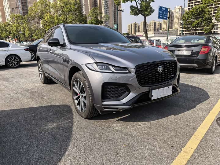Jaguar F-Pace, 2024 — фото 3 из 9