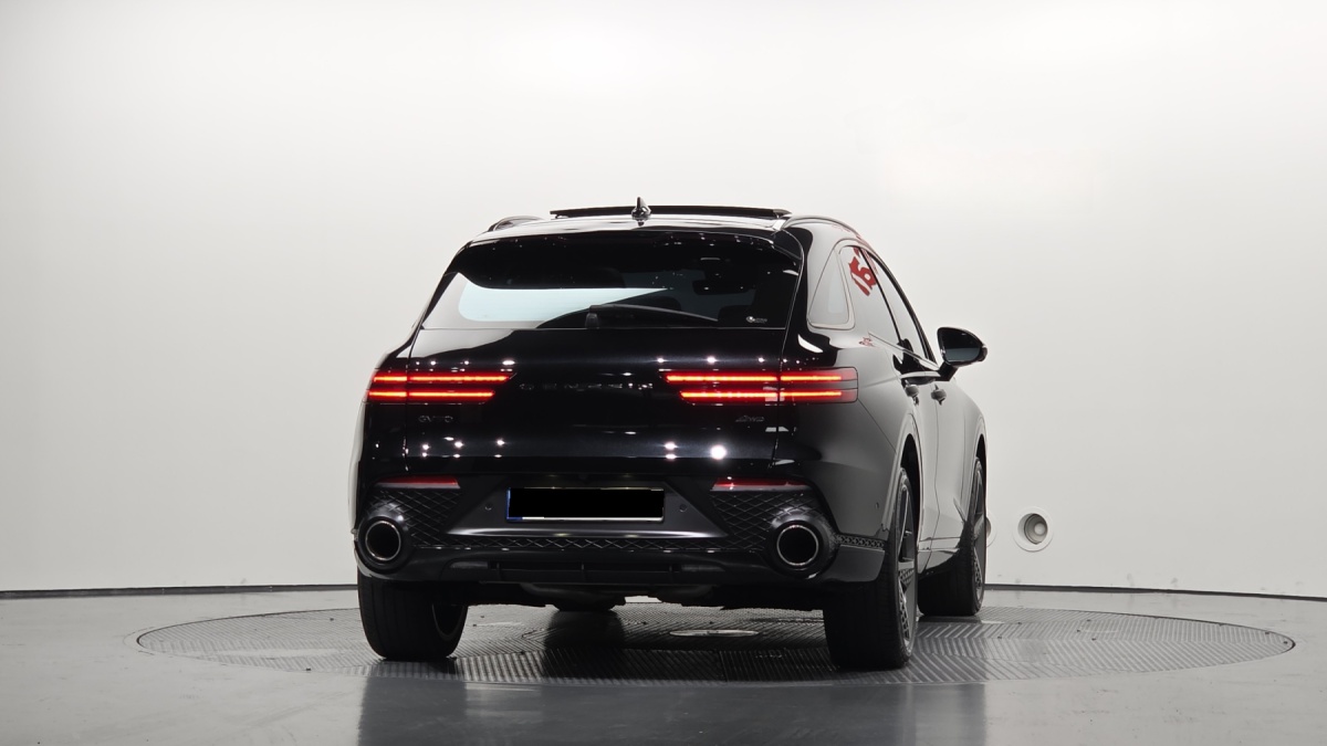 Genesis GV70, 2023 — фото 4 из 12