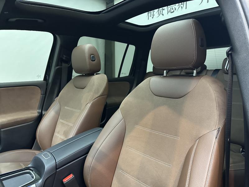 Mercedes-Benz GLB-Class AMG, 2025 — фото 10 из 12