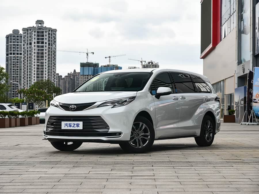 Toyota Sienna, 2026 — купить в Нижнем Новгороде под ключ