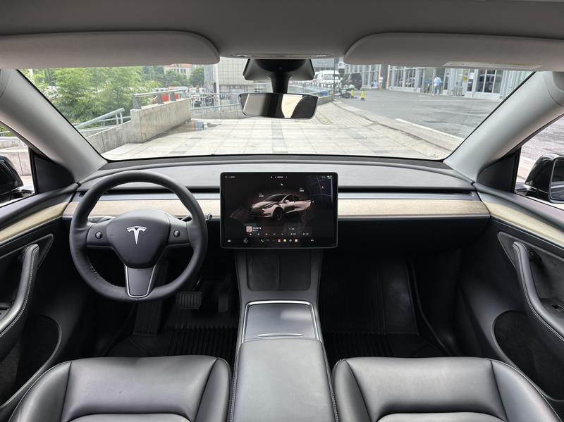 Tesla Model Y, 2022 — фото 10 из 12