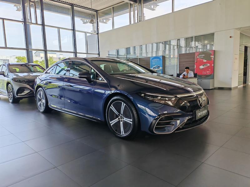Mercedes-Benz EQS, 2025 — фото 3 из 12