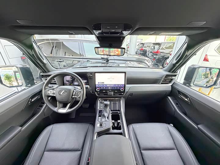 Lexus GX, 2024 — фото 6 из 9