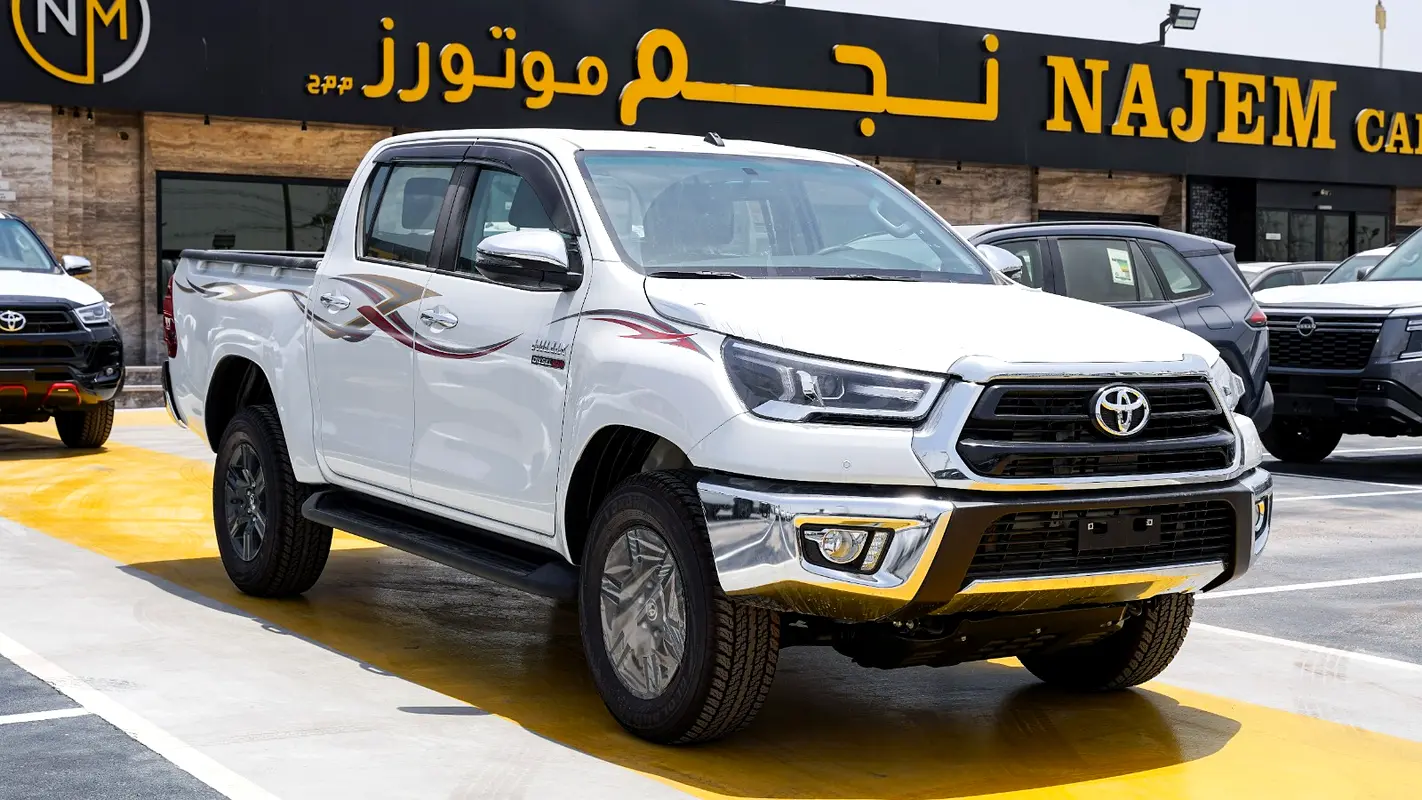 Toyota Hilux, 2026 — фото 2 из 10
