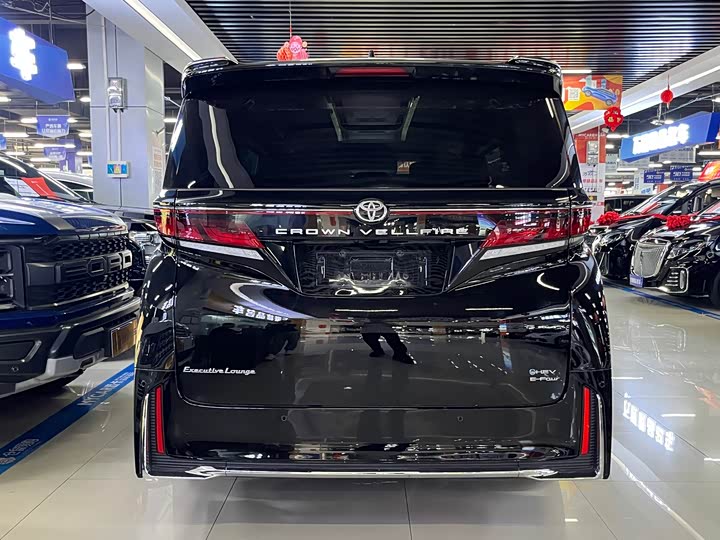Toyota Vellfire, 2025 — фото 9 из 9