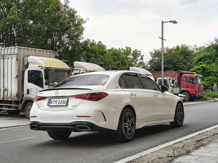 Mercedes-Benz C-Class, 2023 — фото 5 из 9