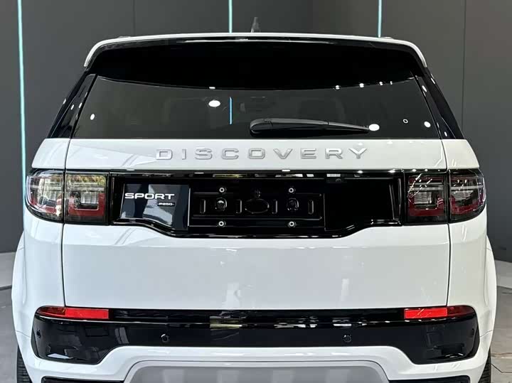 Land Rover Discovery Sport, 2022 — фото 7 из 9