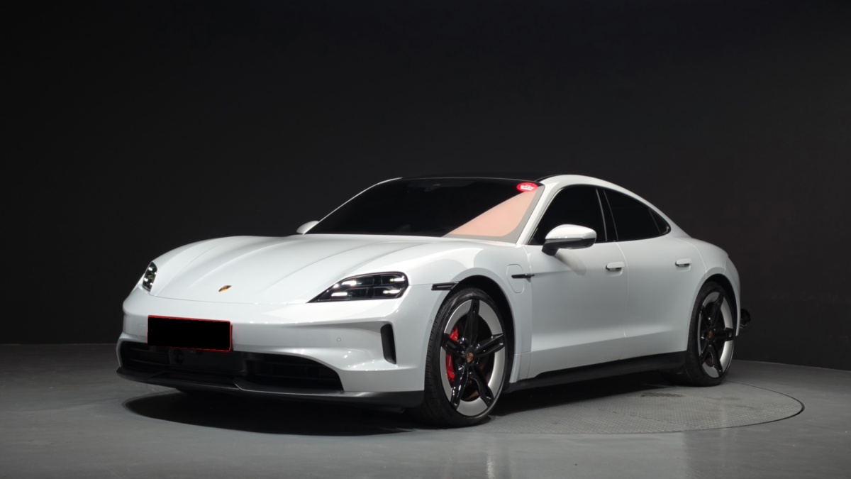 Porsche Taycan, 2025 — купить в Ижевске под ключ
