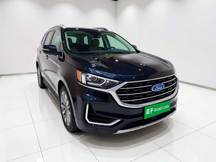 Ford Edge, 2022 — фото 3 из 9