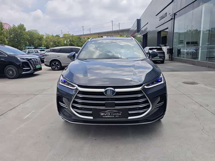 BYD Tang Hybrid/EV, 2023 — фото 2 из 9