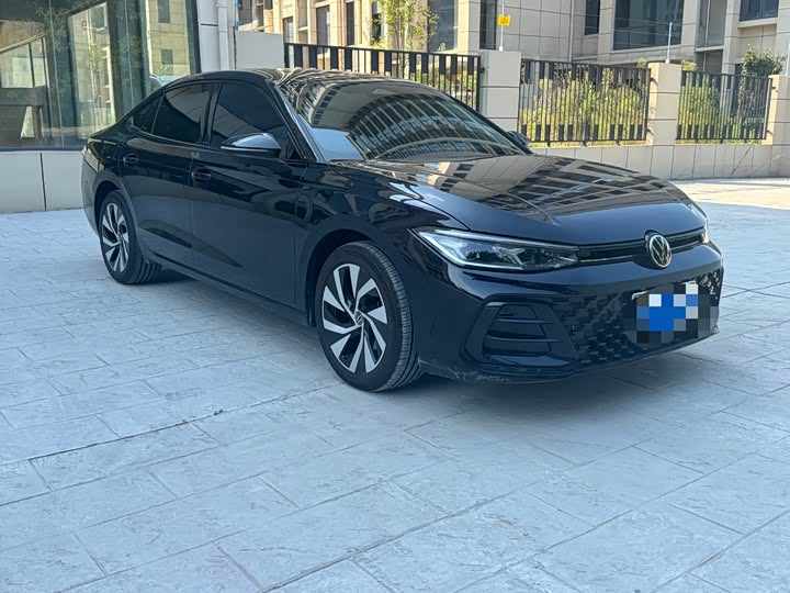 Volkswagen Passat, 2025 — фото 3 из 9