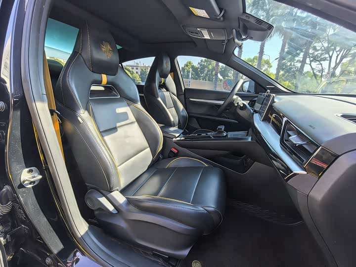 MG Motor 5 Scorpio, 2022 — фото 7 из 9