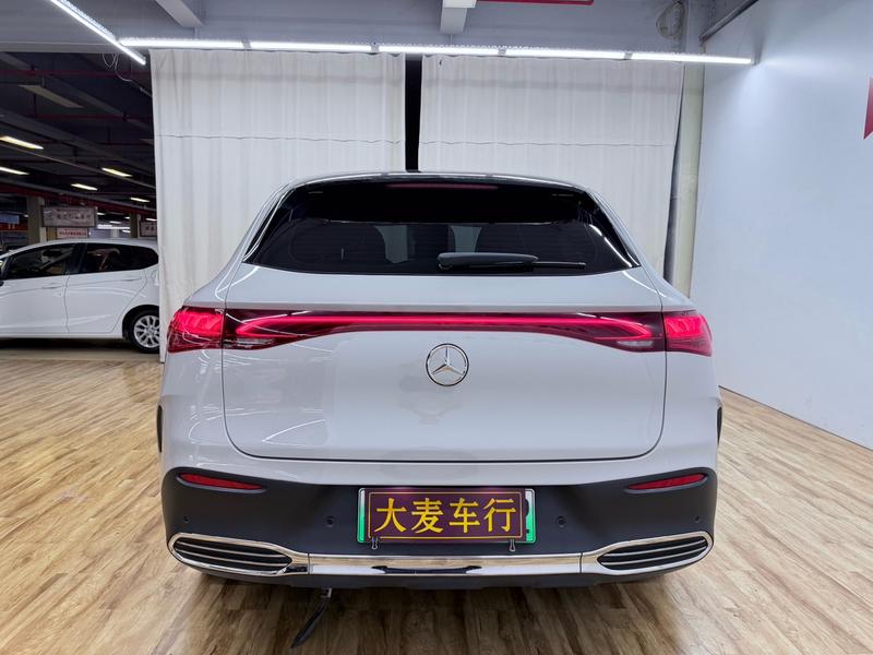 Mercedes-Benz EQE SUV, 2023 — фото 6 из 12