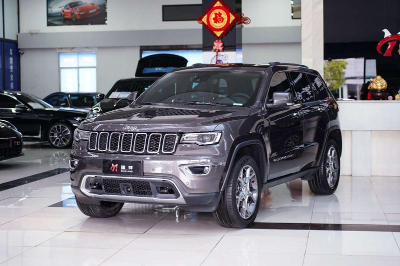 Jeep Grand Cherokee, 2022 — купить в Белгороде под ключ