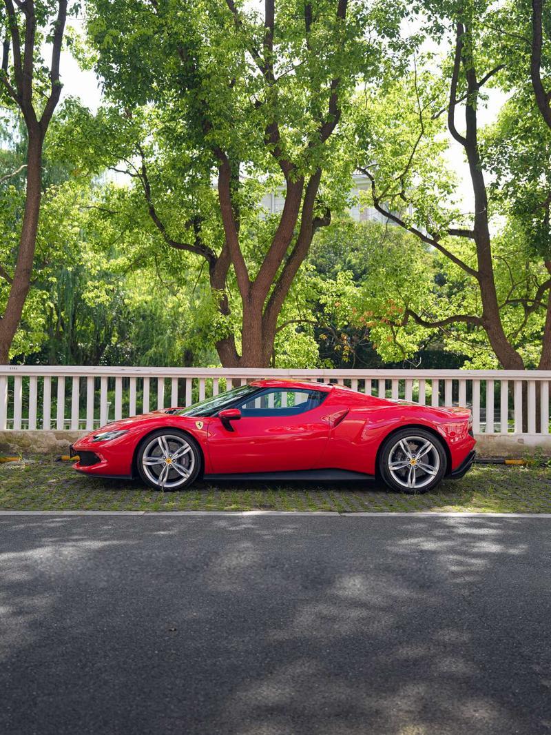 Ferrari 296, 2023 — фото 3 из 10