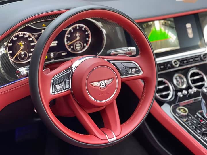 Bentley Continental GT, 2023 — фото 8 из 9